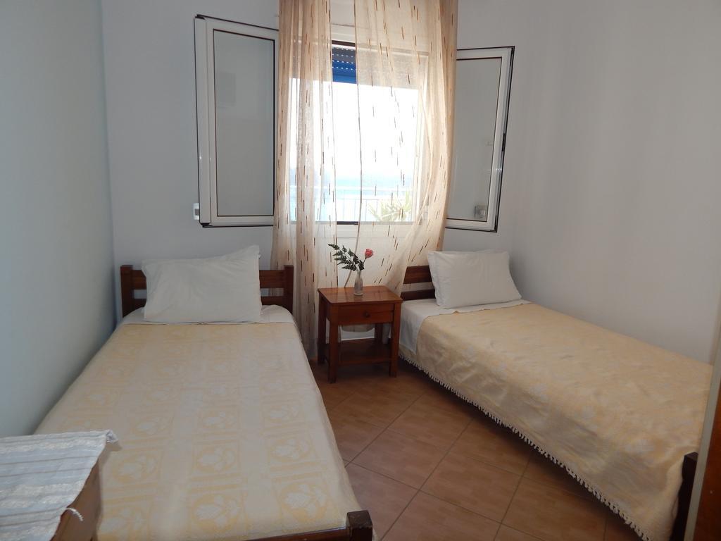 Akti Pension Ágios Kírykos Chambre photo