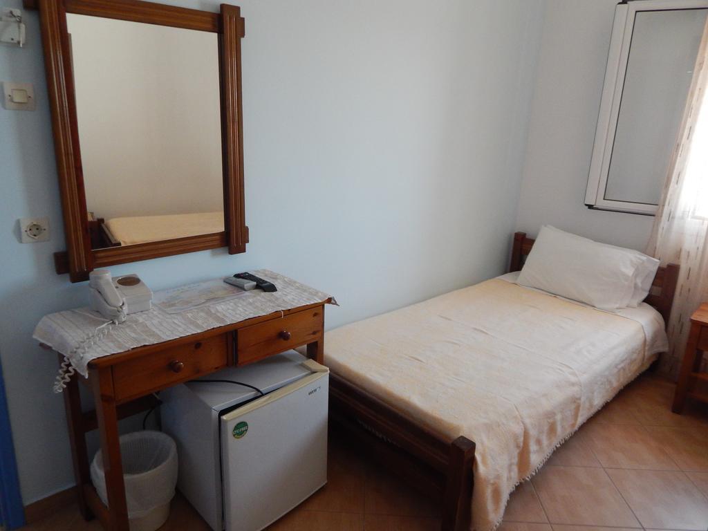 Akti Pension Ágios Kírykos Extérieur photo